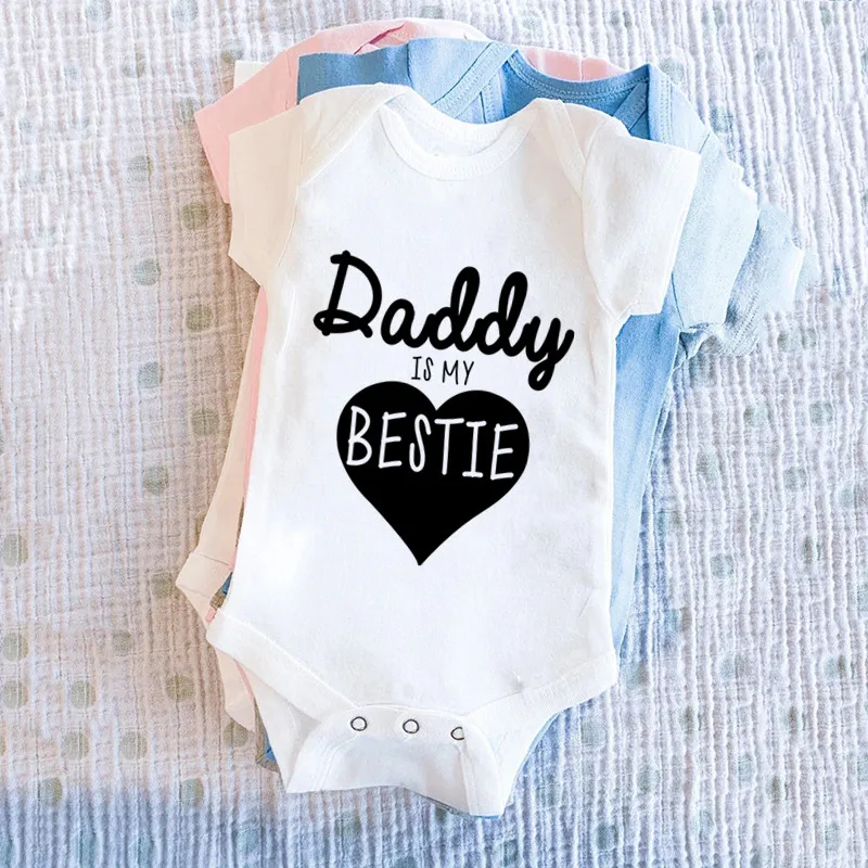 Daddy Is My Bestie Cute Baby B - Baby Clothing Onesies のレビューと価格