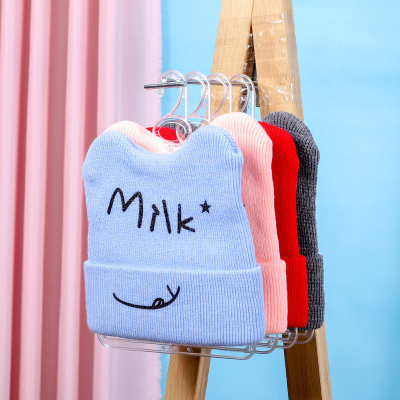 Simple Hat Display Rack Baby C - Baby Clothing Stores のレビューと価格