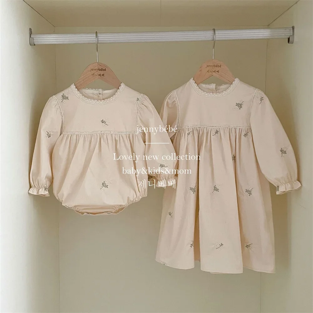 Baby Girls Embroidered Floral  - Baby Clothing Onesies のレビューと価格