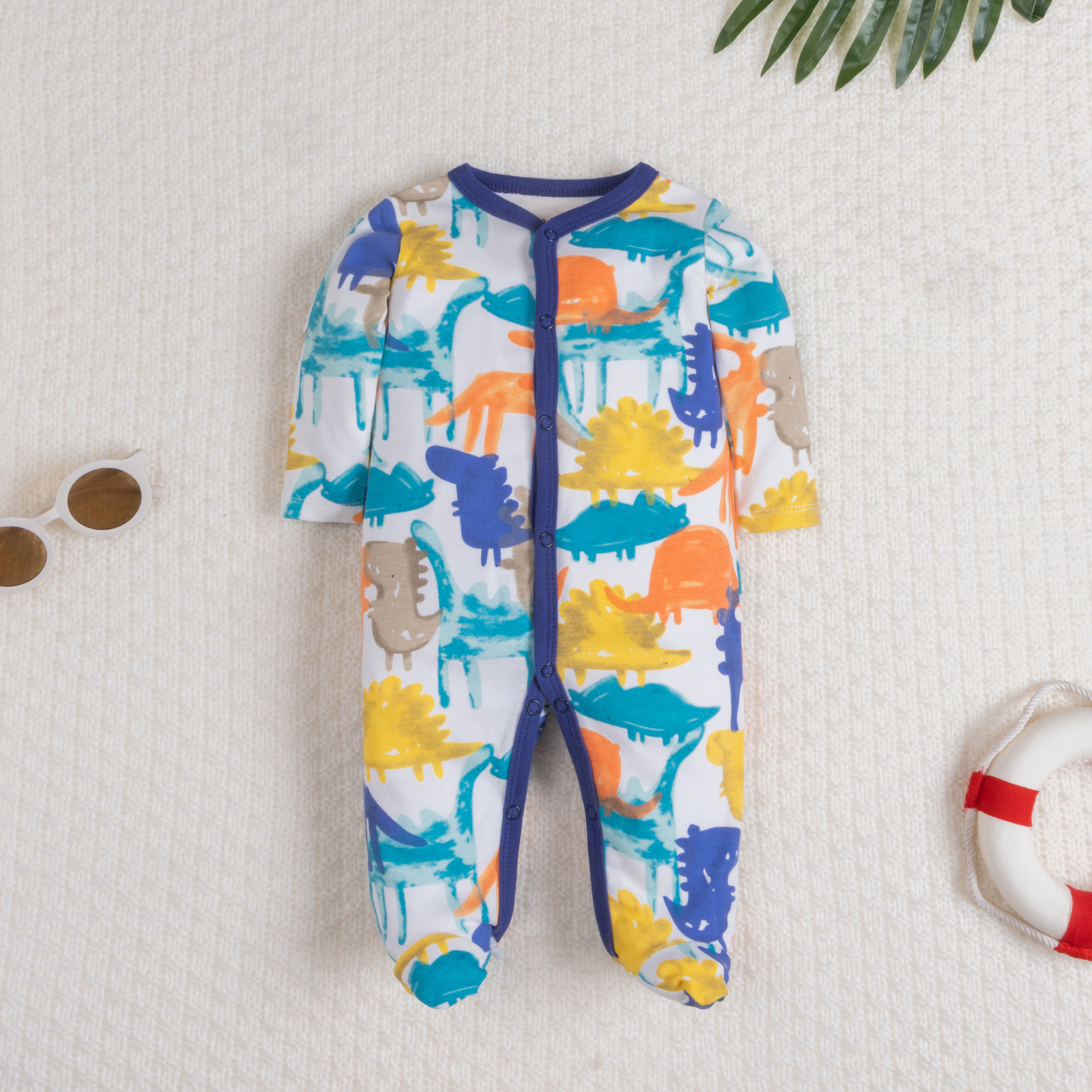 Cozy Long Sleeve Footed Onesie - Baby Clothing Onesies のレビューと価格